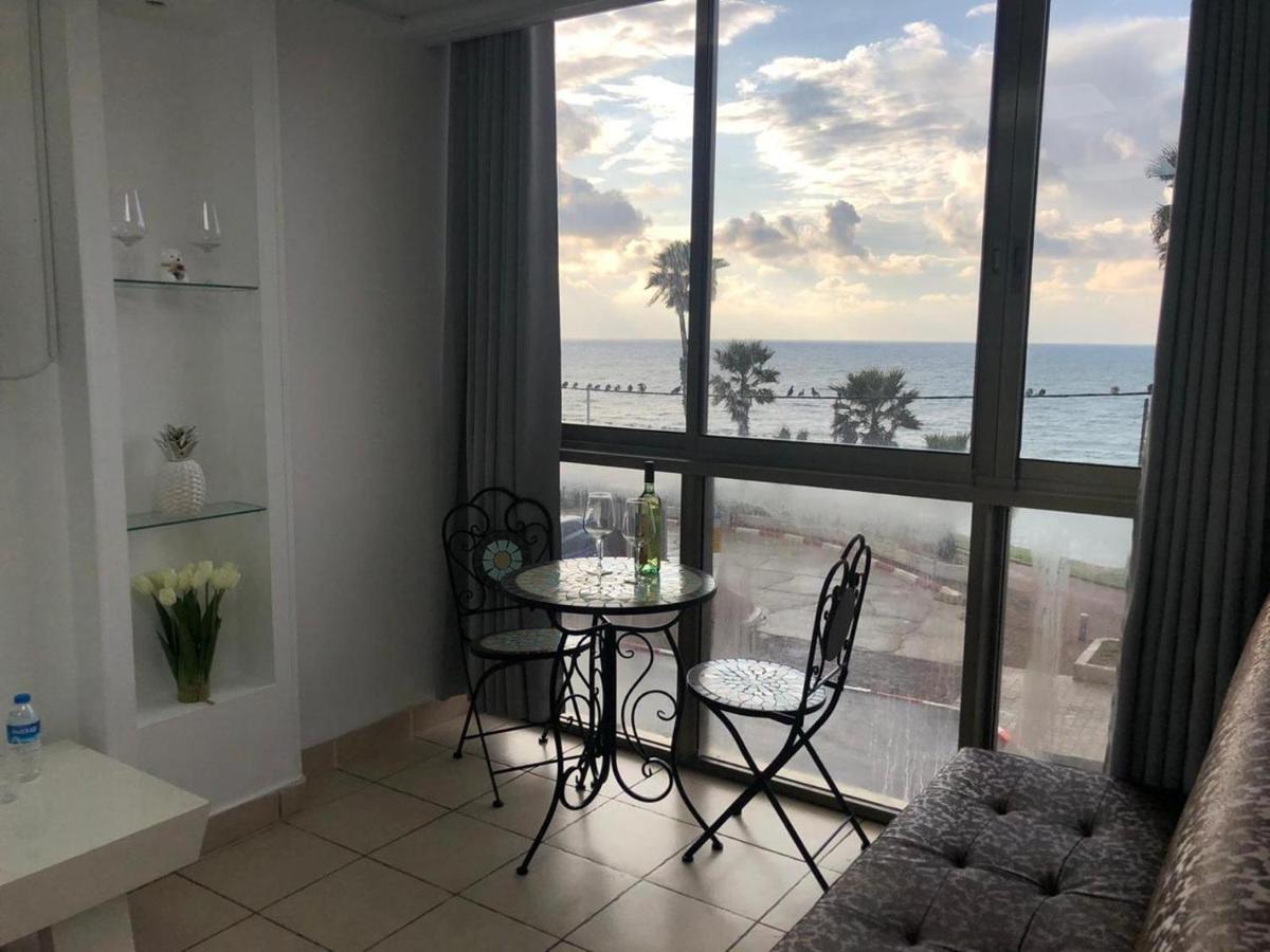 Sea Line Hotel From R&A Group Bat Yam Esterno foto