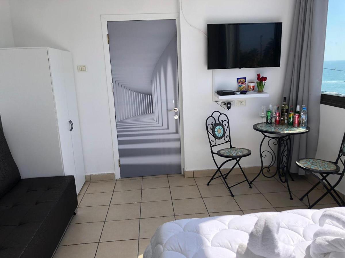 Sea Line Hotel From R&A Group Bat Yam Esterno foto