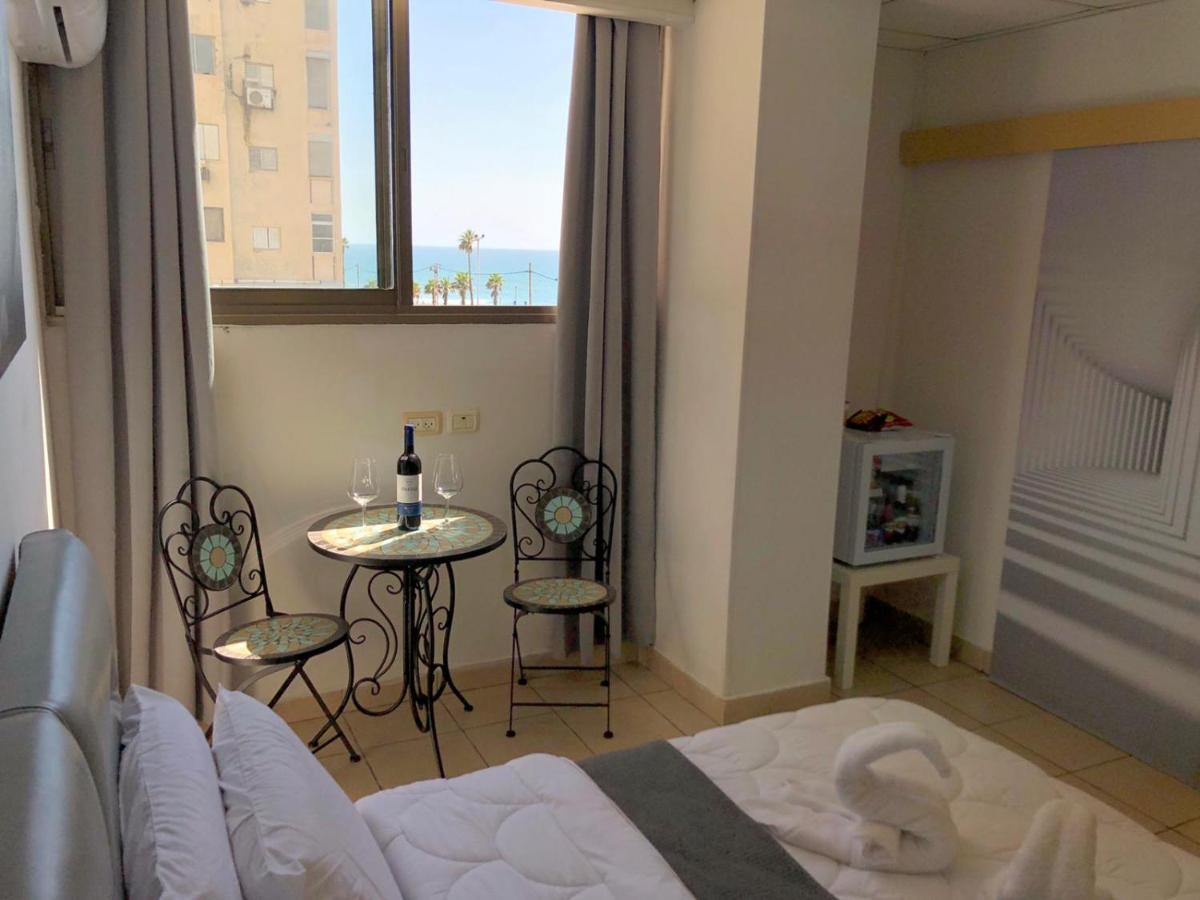 Sea Line Hotel From R&A Group Bat Yam Esterno foto