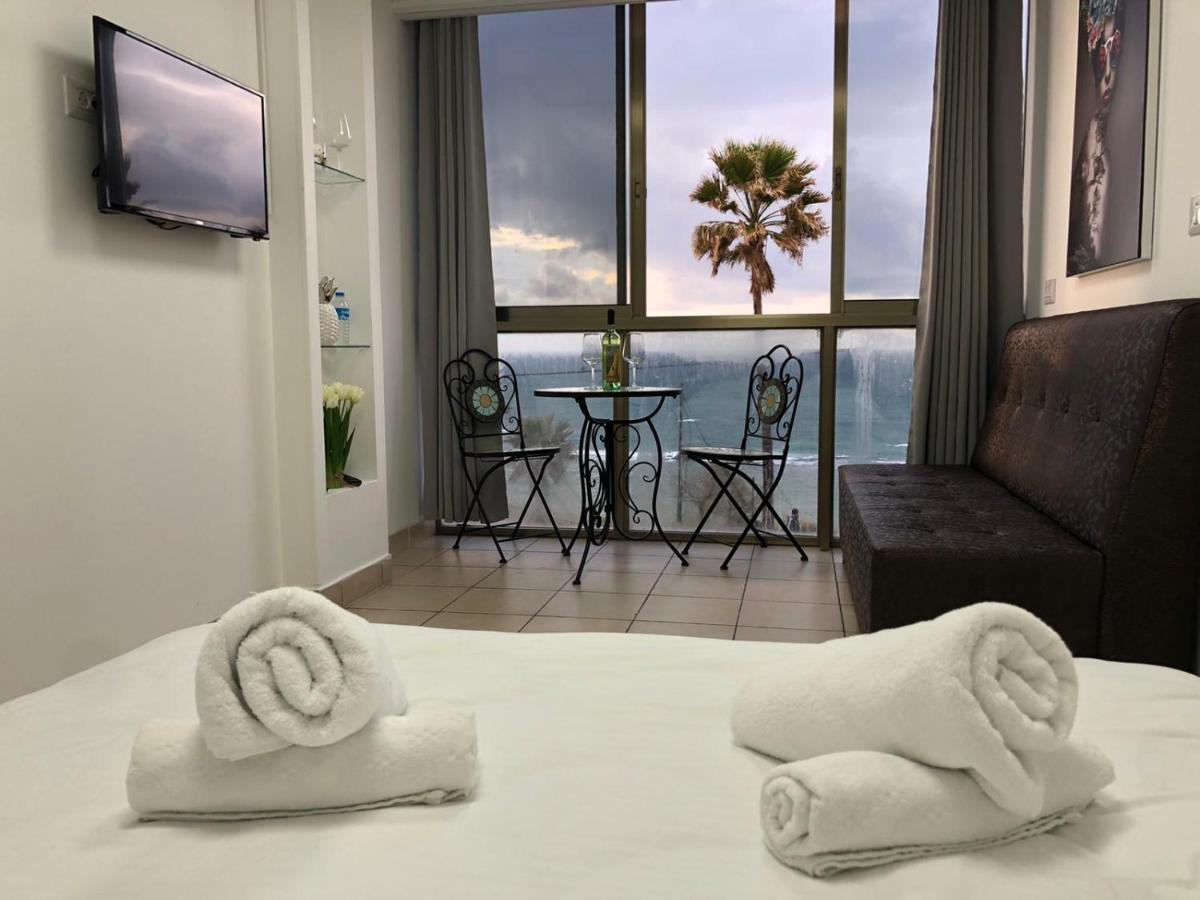 Sea Line Hotel From R&A Group Bat Yam Esterno foto