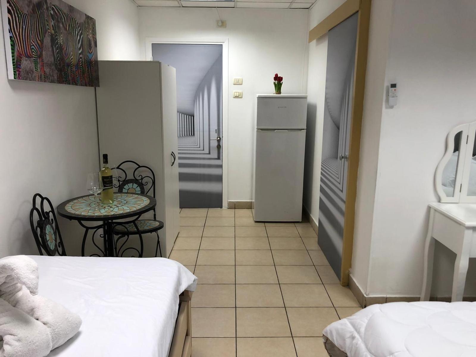 Sea Line Hotel From R&A Group Bat Yam Esterno foto